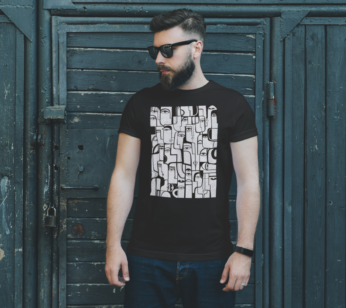 Black Noir T-shirt from SoulCurryArt featuring a classic crew neck and minimalist design, made from soft, comfortable fabric.
