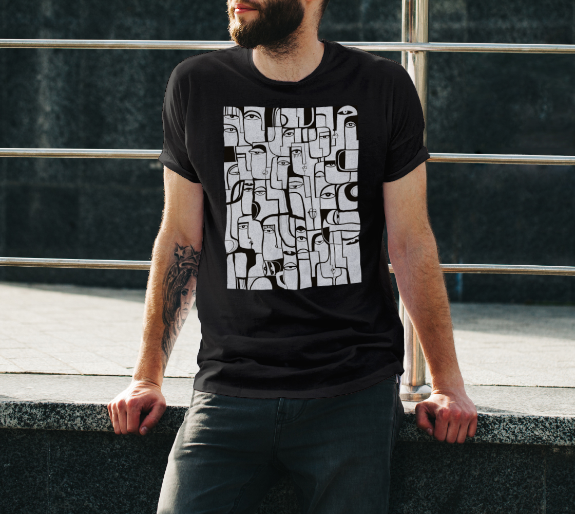 Black Noir T-shirt from SoulCurryArt featuring a classic crew neck and minimalist design, perfect for casual wear.